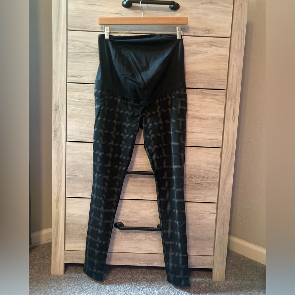 Isabel plaid maternity pants Small